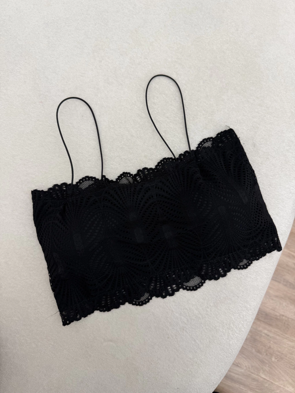Cropped Beatriz