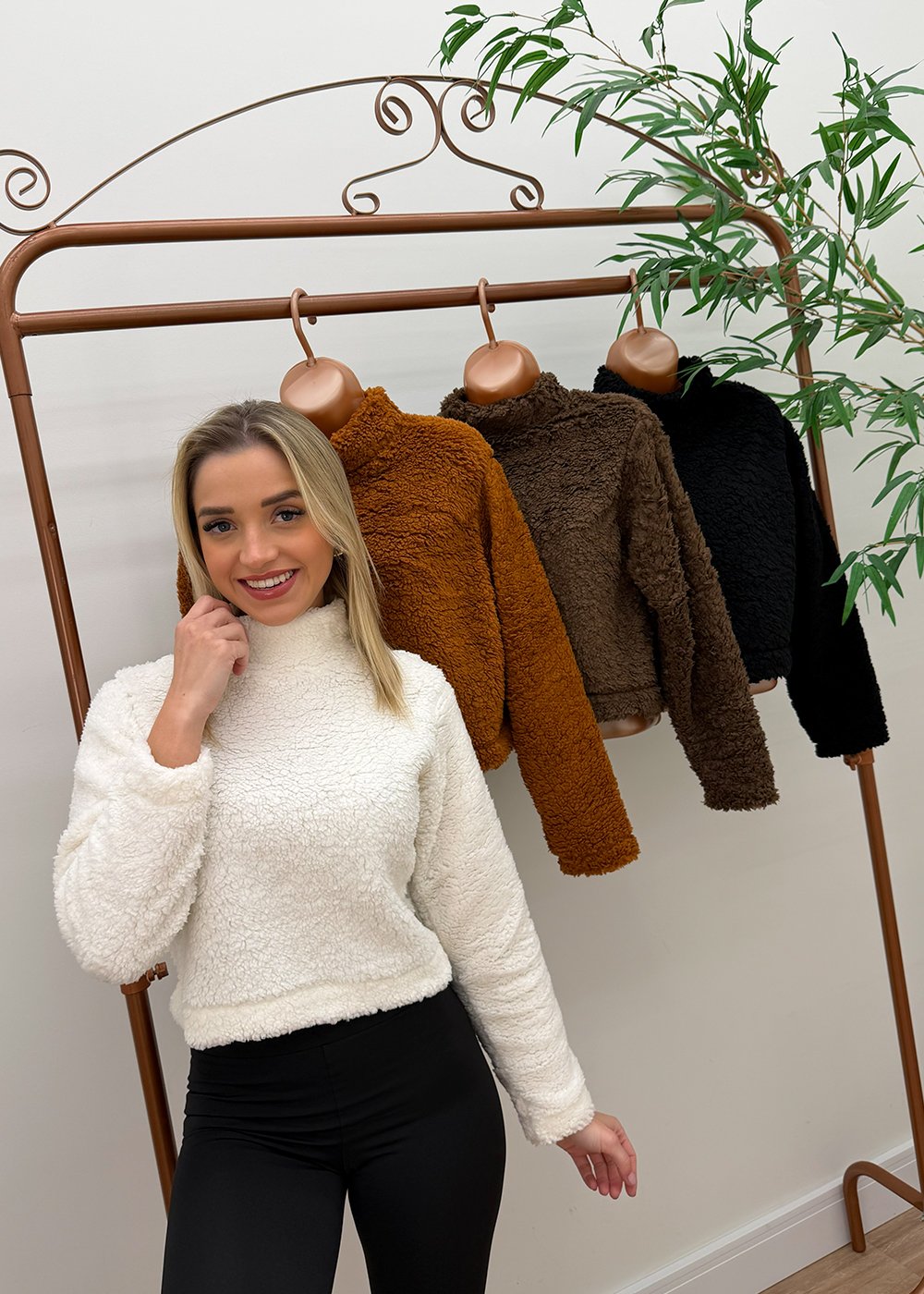 Cropped Teddy Ana